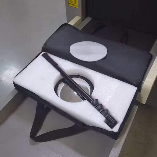 바퀴가 달린 물리치료 장비용 의료용 거울